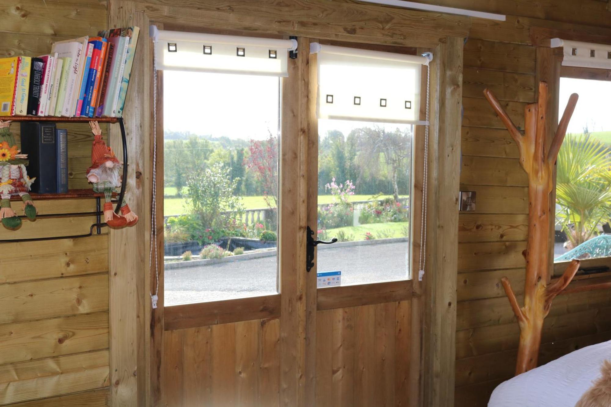 The Cabin Pipershill Newtownbutler Esterno foto